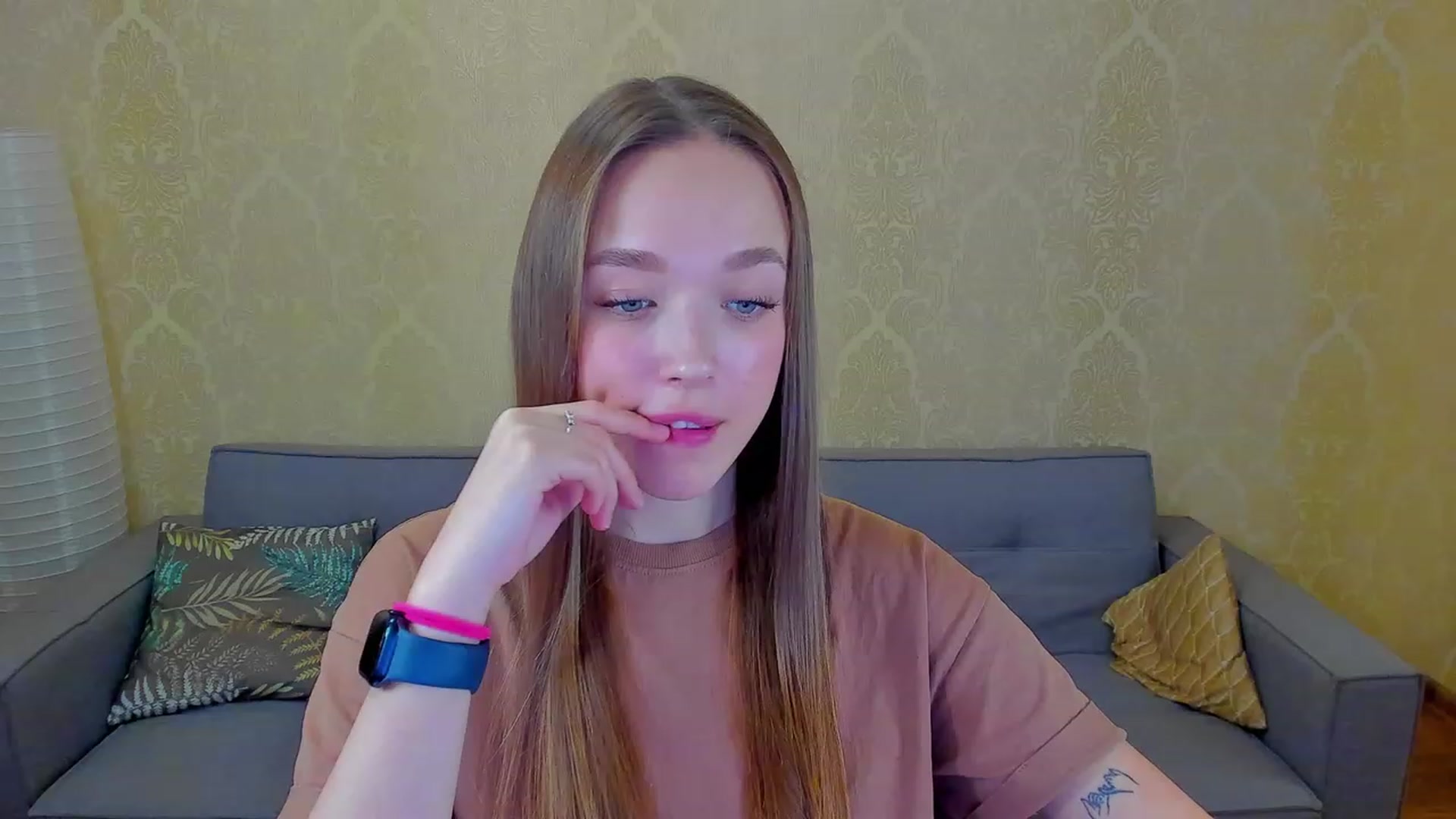 Gallery image thumbnail from Crafty_Love's myfreecams stream on, 02/11/2023, 12:46 image 9 of 20
