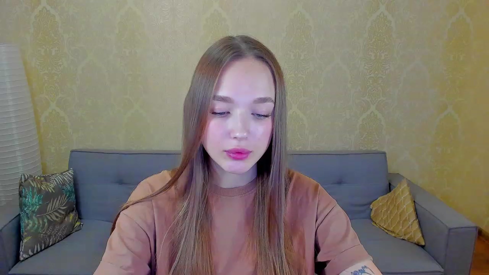Gallery image thumbnail from Crafty_Love's myfreecams stream on, 02/11/2023, 14:01 image 15 of 20