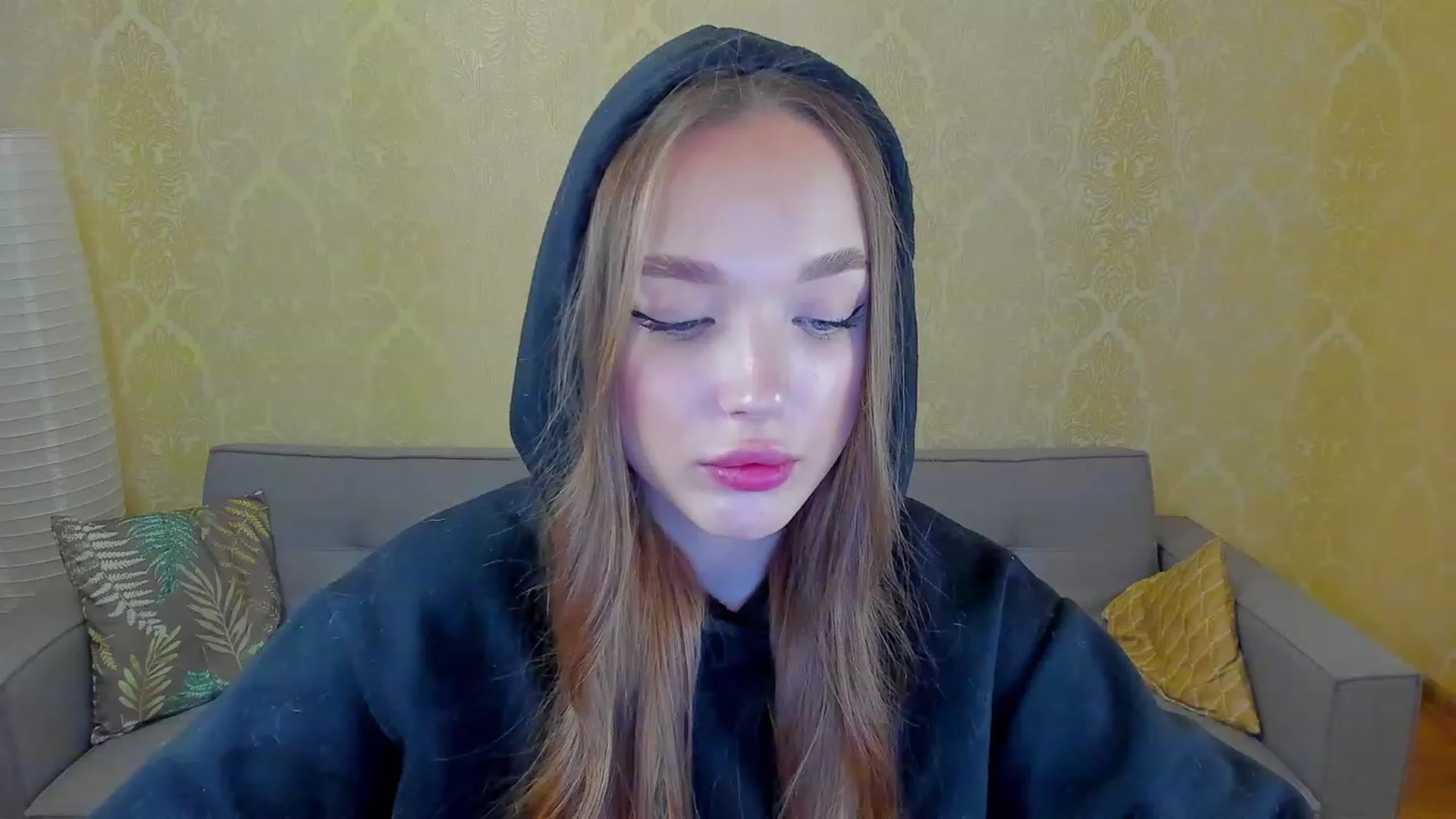 Gallery image thumbnail from Crafty_Love's myfreecams stream on, 02/13/2023, 10:49 image 12 of 20