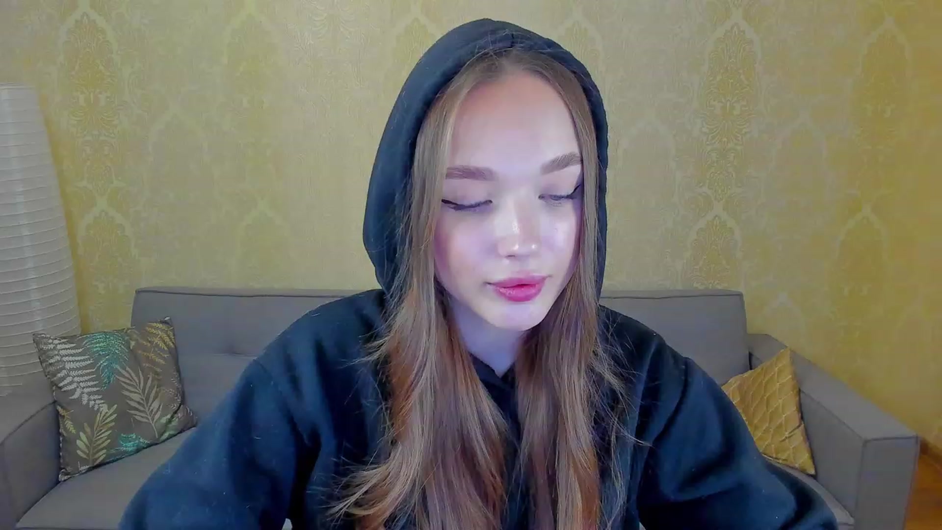 Gallery image thumbnail from Crafty_Love's myfreecams stream on, 02/13/2023, 10:49 image 20 of 20
