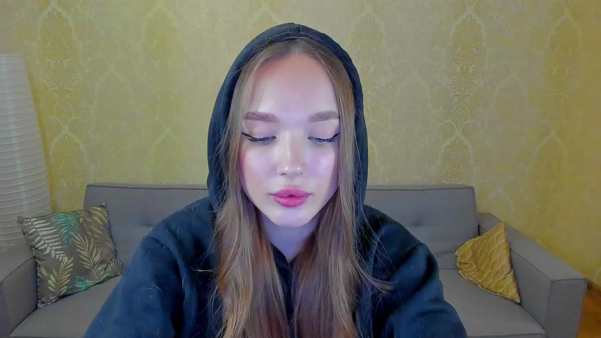 Gallery image thumbnail from Crafty_Love's myfreecams stream on, 02/13/2023, 12:43 image 7 of 20