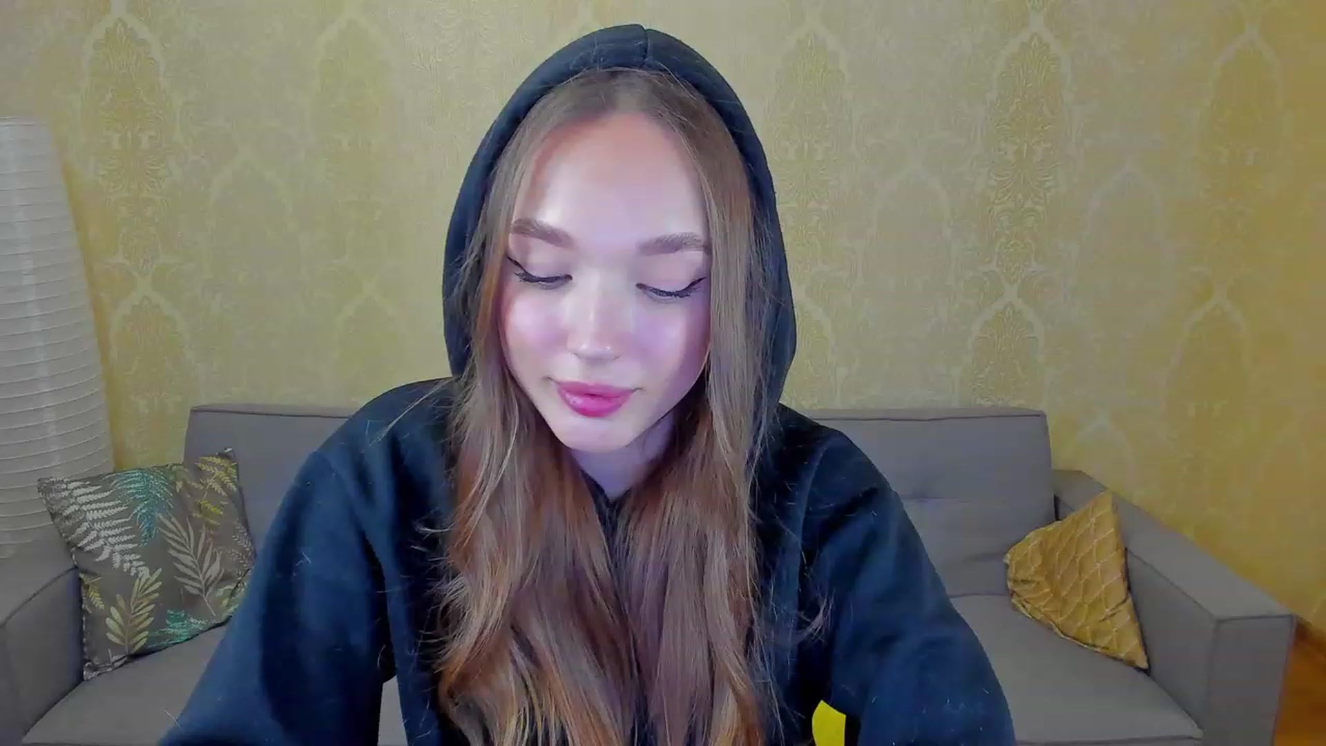 Gallery image thumbnail from Crafty_Love's myfreecams stream on, 02/13/2023, 12:43 image 15 of 20