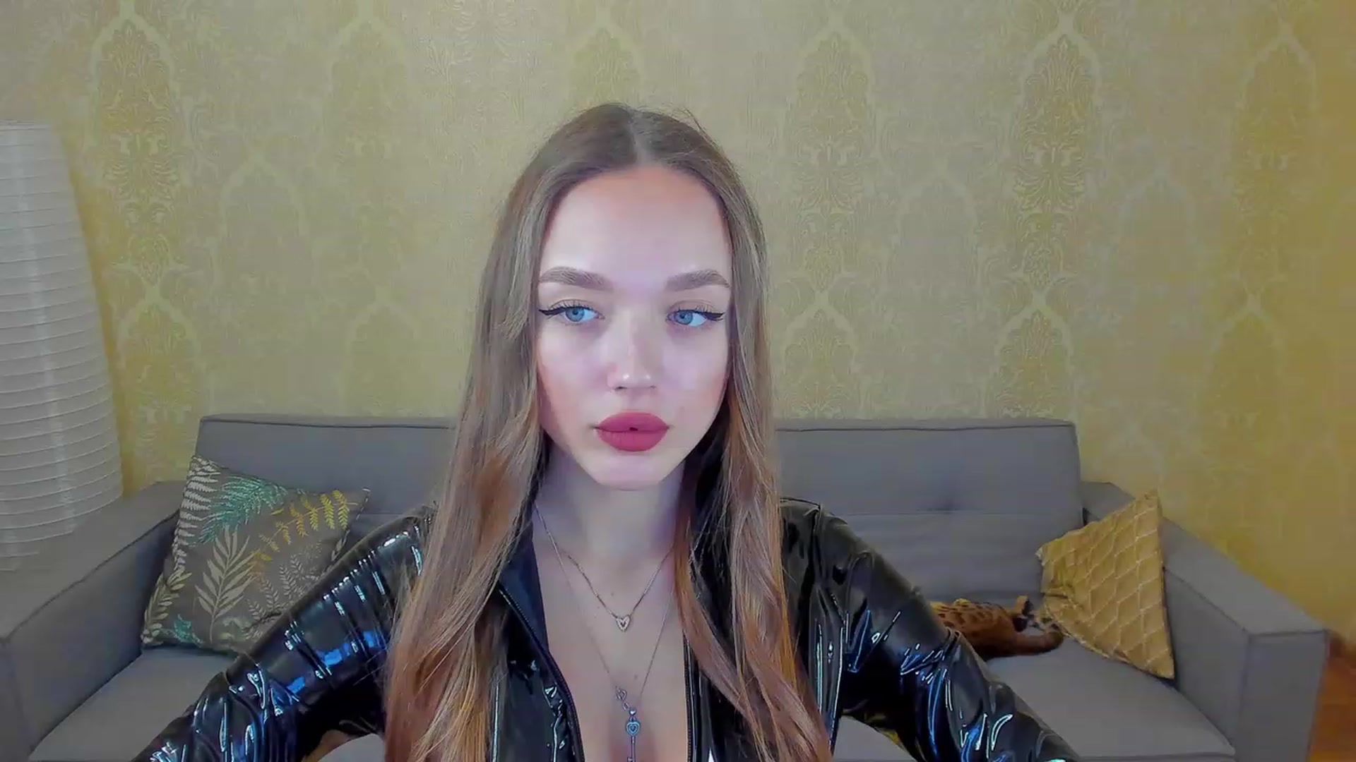 Gallery image thumbnail from Crafty_Love's myfreecams stream on, 02/15/2023, 09:44 image 9 of 20