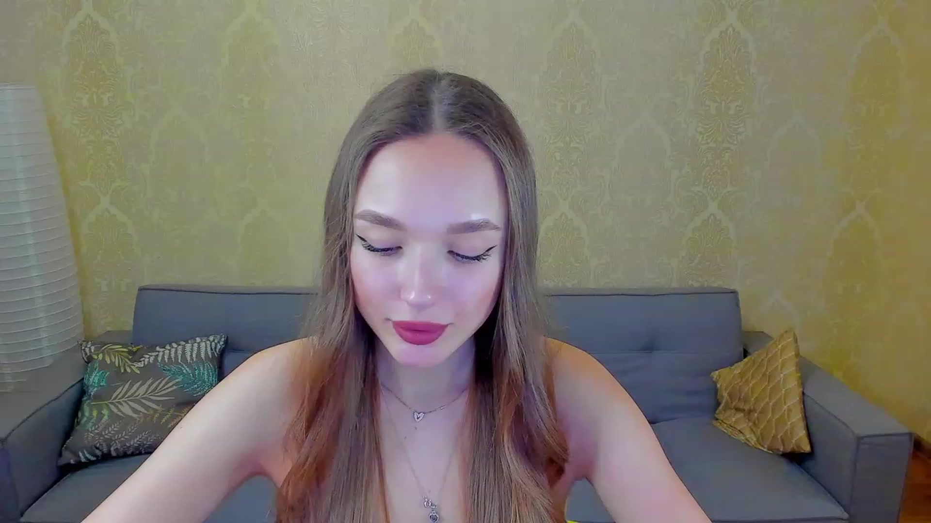 Gallery image thumbnail from Crafty_Love's myfreecams stream on, 02/15/2023, 12:08 image 14 of 20