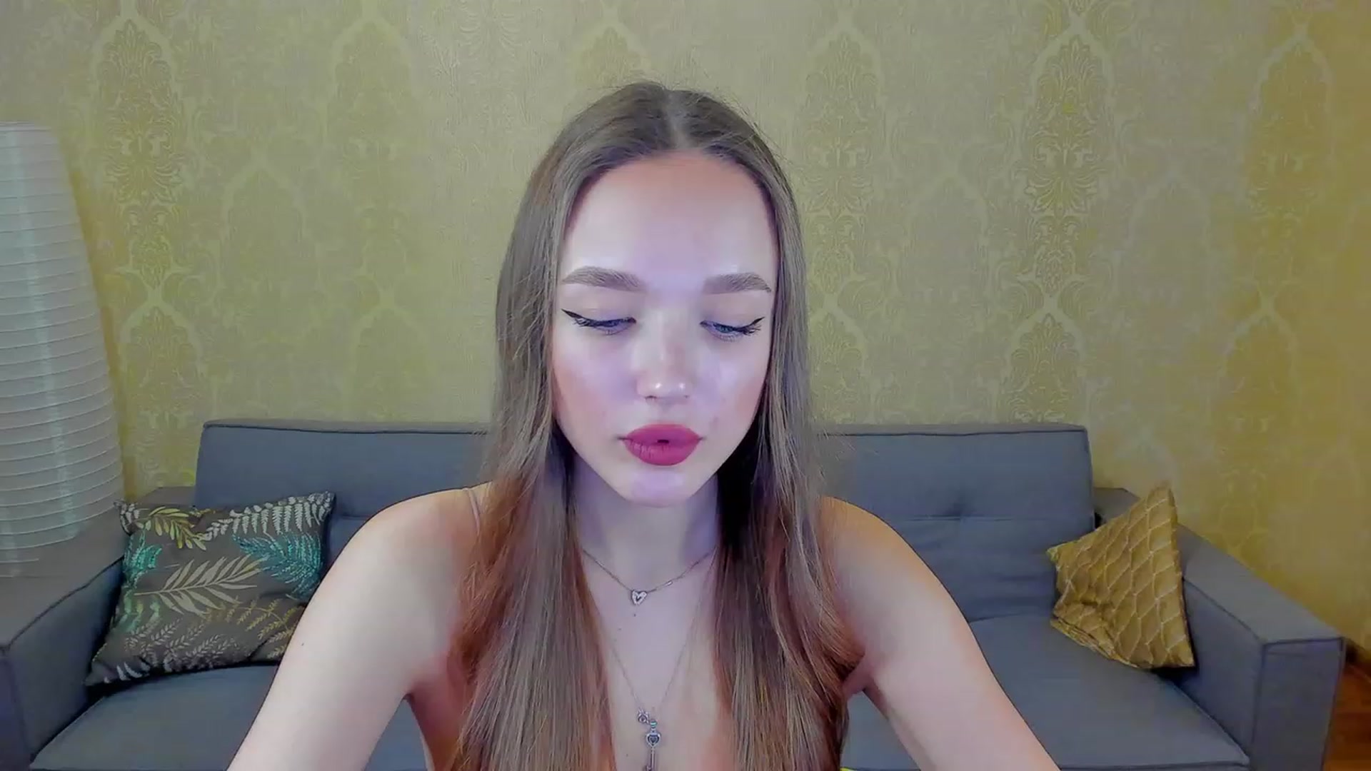 Gallery image thumbnail from Crafty_Love's myfreecams stream on, 02/15/2023, 12:08 image 8 of 20