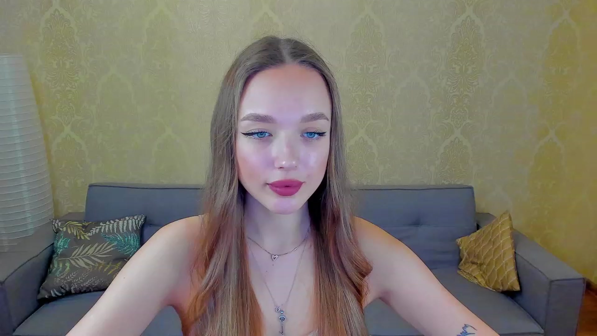 Gallery image thumbnail from Crafty_Love's myfreecams stream on, 02/15/2023, 12:08 image 5 of 20