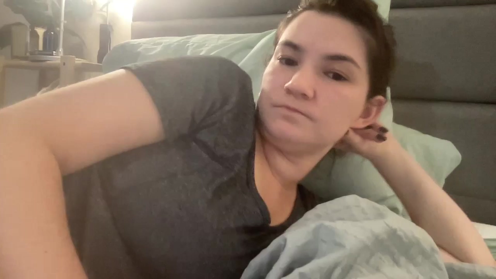Gallery image thumbnail from Cranberry's myfreecams stream on, 10/06/2024, 23:40 image 17 of 20