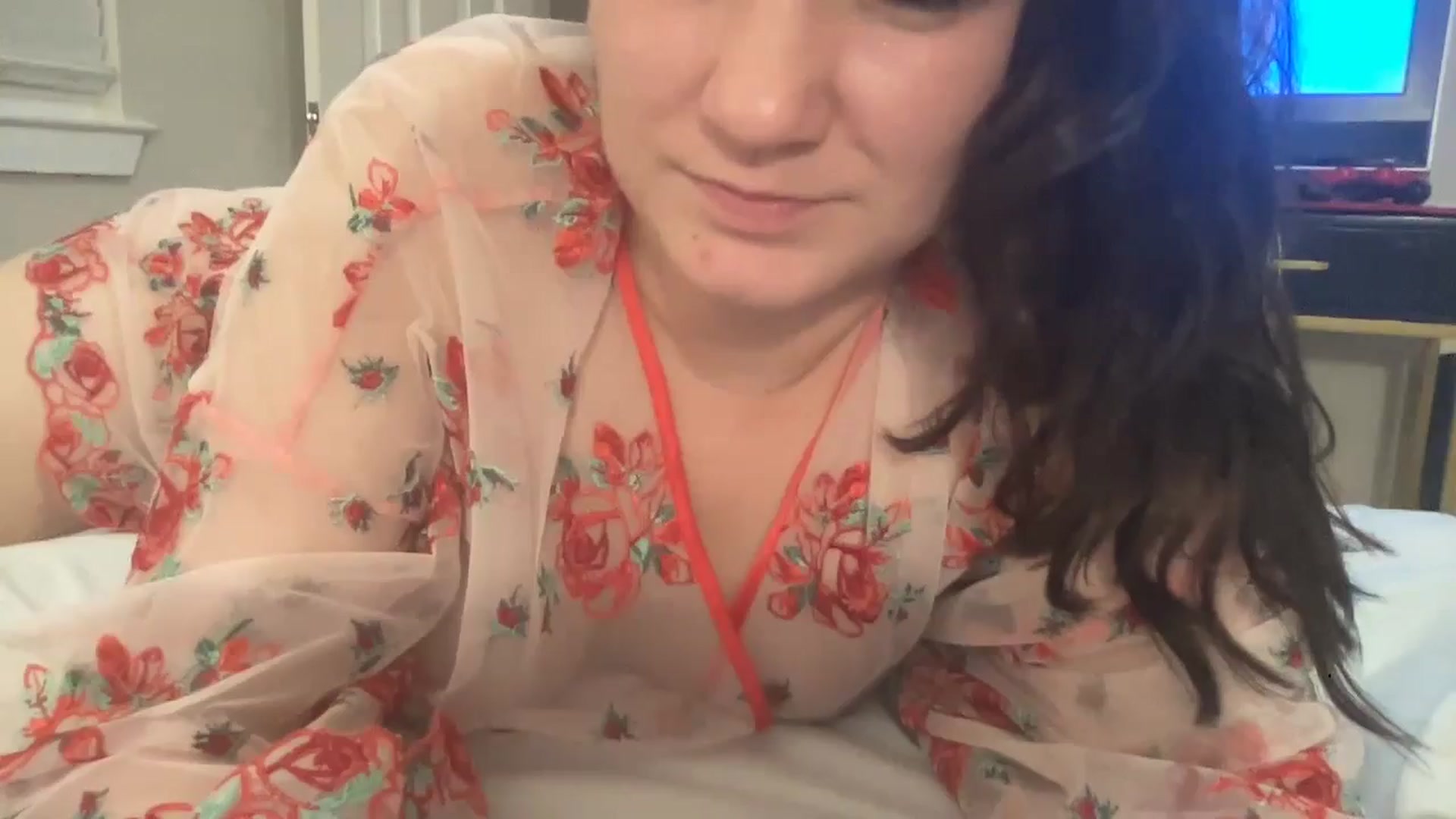 Gallery image thumbnail from Cranberry's myfreecams stream on, 10/24/2024, 05:28 image 10 of 20