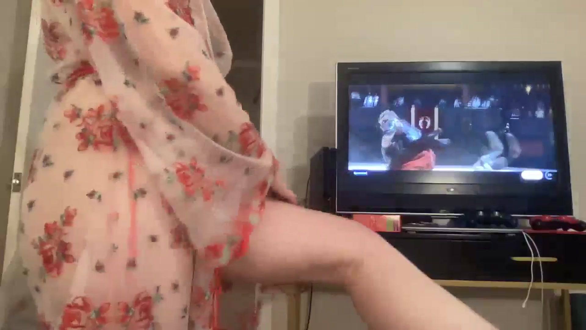 Gallery image thumbnail from Cranberry's myfreecams stream on, 10/24/2024, 05:28 image 6 of 20