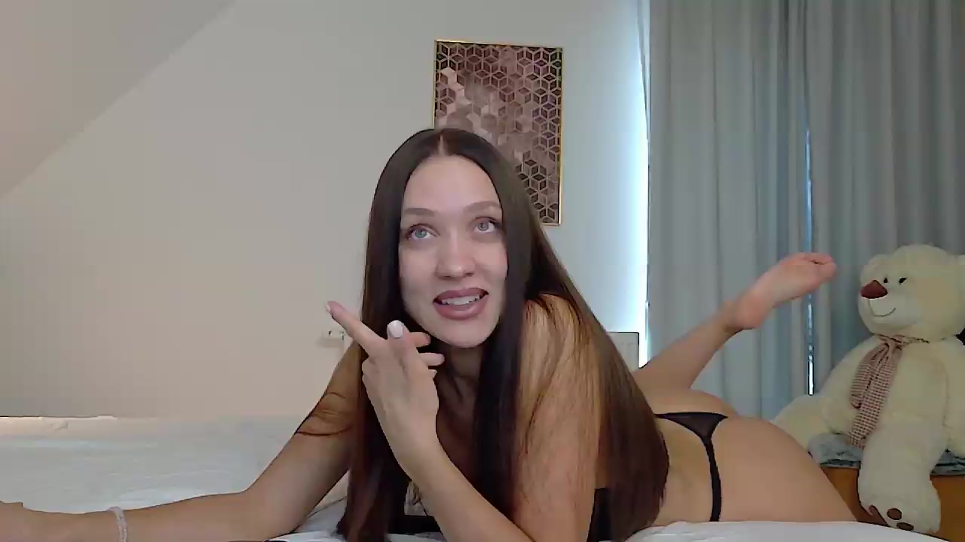 Gallery image thumbnail from Cranberrye1's myfreecams stream on, 07/26/2026, 17:42 image 3 of 20