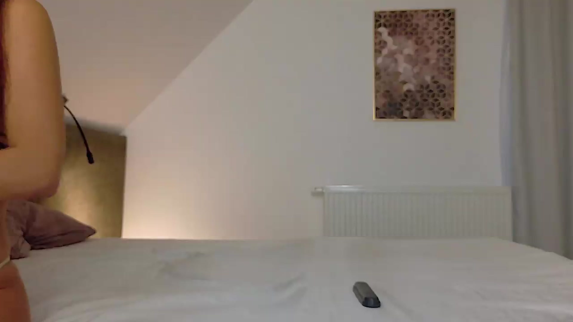 Gallery image thumbnail from Cranberrye1's myfreecams stream on, 08/05/2026, 18:19 image 3 of 20