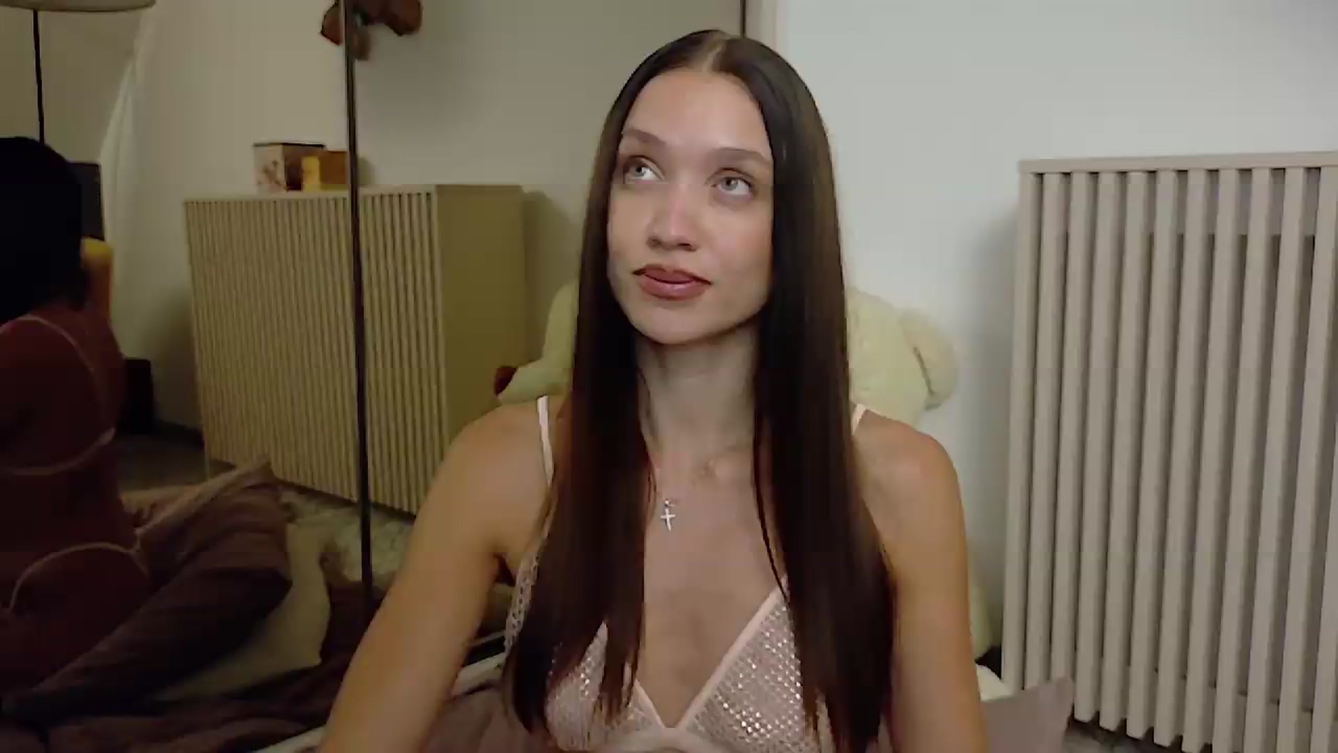 Gallery image thumbnail from Cranberrye1's myfreecams stream on, 08/18/2026, 18:36 image 19 of 20