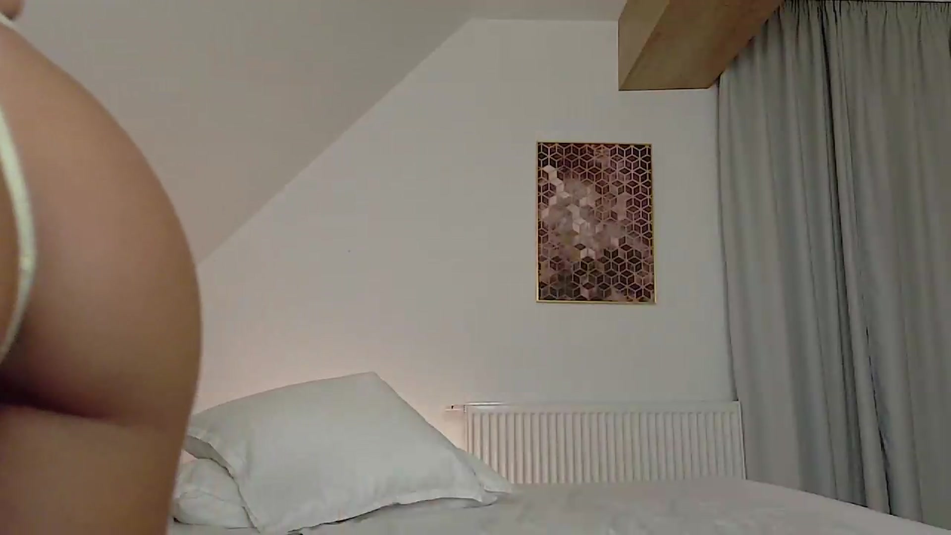 Gallery image thumbnail from Cranberrye1's myfreecams stream on, 09/12/2026, 17:33 image 20 of 20