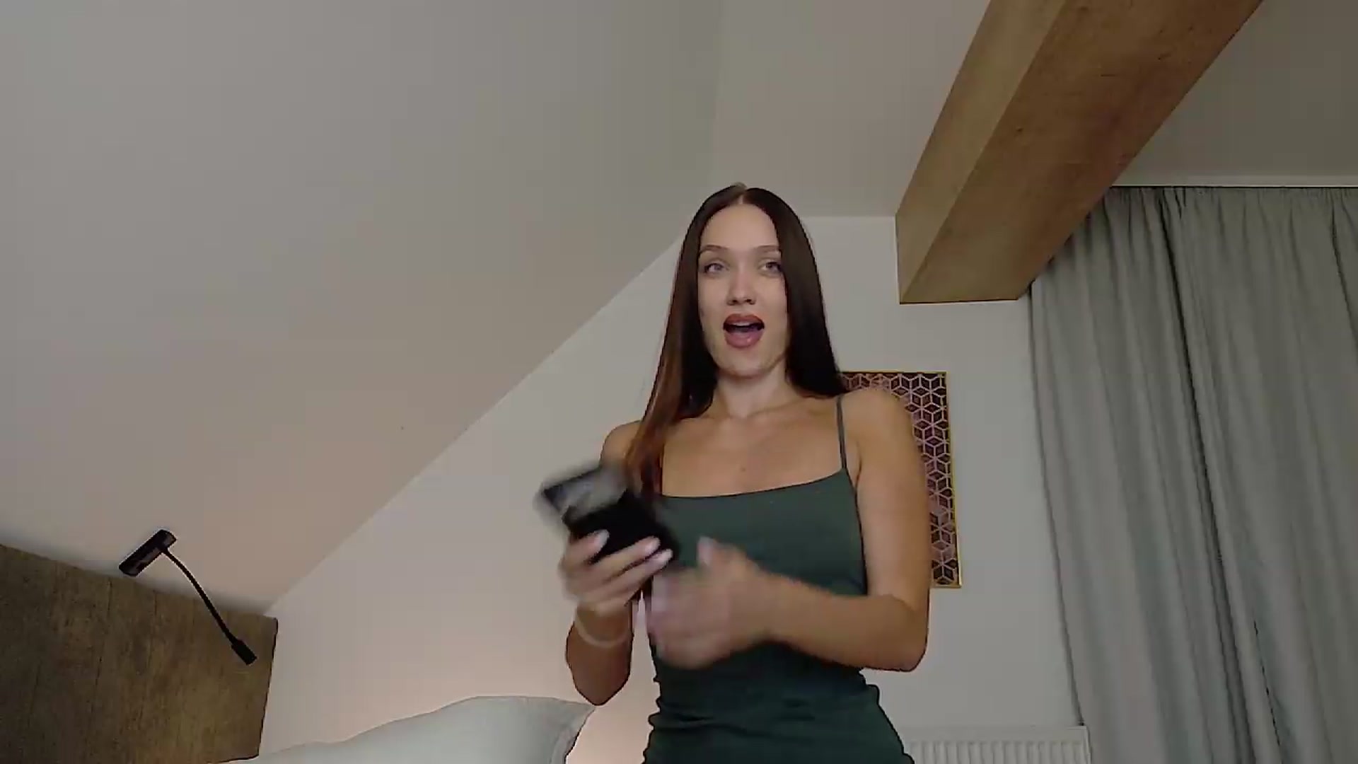 Gallery image thumbnail from Cranberrye1's myfreecams stream on, 09/12/2026, 18:38 image 20 of 20