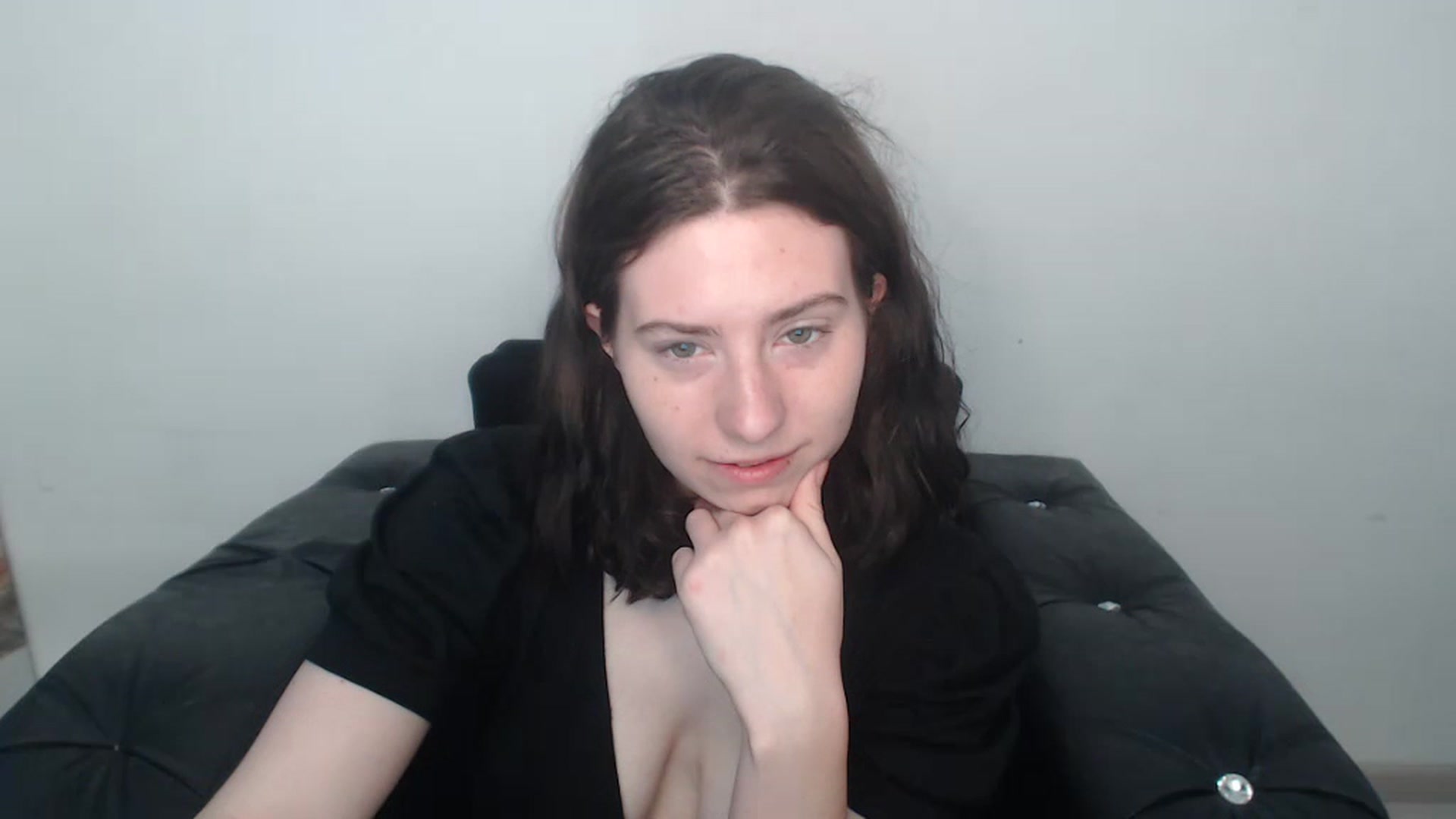 Gallery image thumbnail from Cranky_cherry's myfreecams stream on, 08/17/2023, 08:50 image 3 of 20