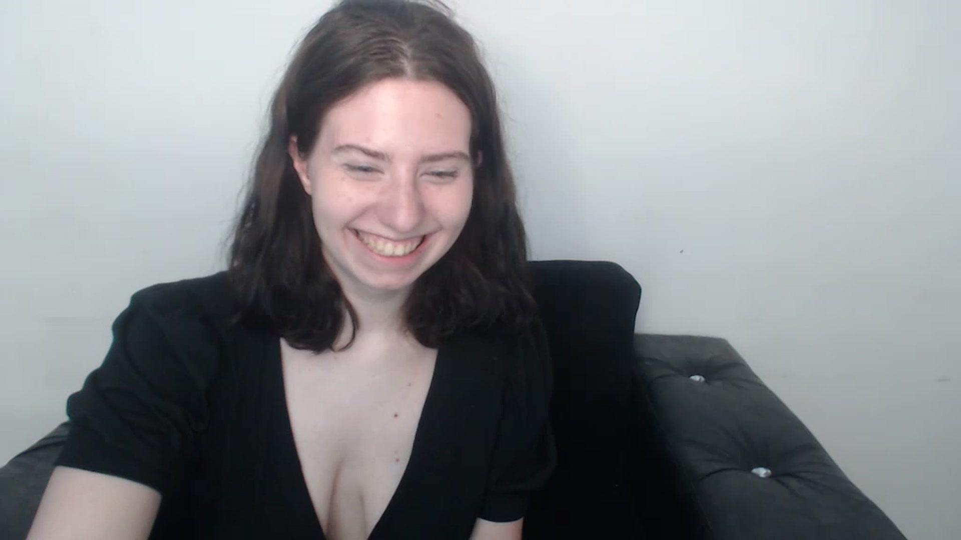 Gallery image thumbnail from Cranky_cherry's myfreecams stream on, 08/17/2023, 09:47 image 7 of 20