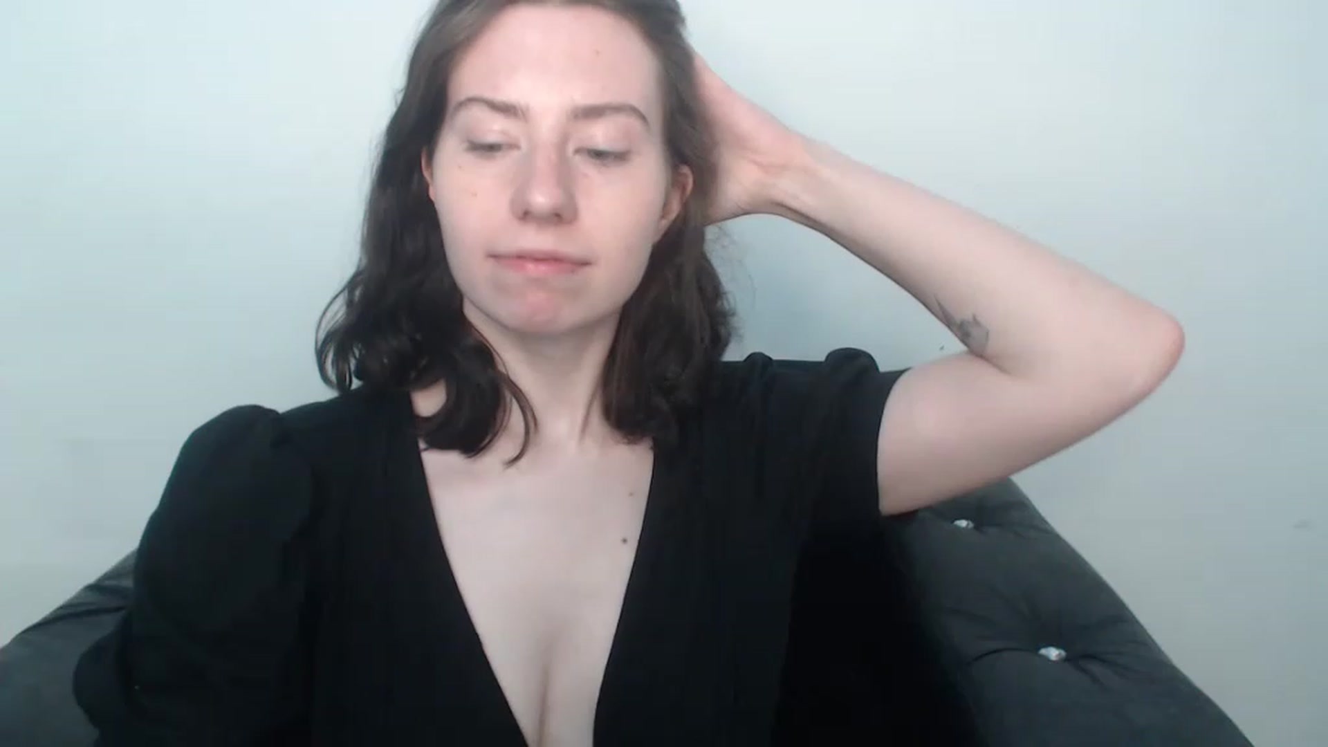 Gallery image thumbnail from Cranky_cherry's myfreecams stream on, 08/17/2023, 09:47 image 1 of 20