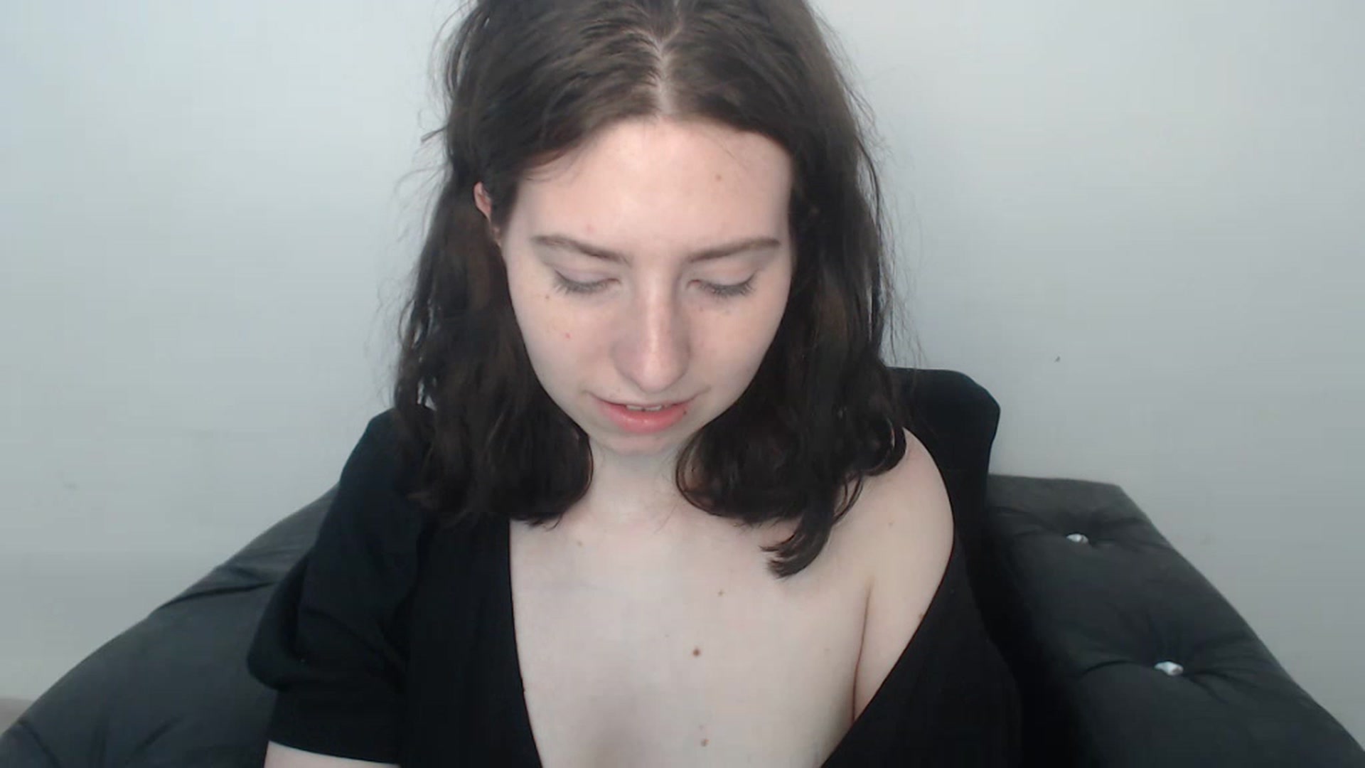 Gallery image thumbnail from Cranky_cherry's myfreecams stream on, 08/17/2023, 11:19 image 20 of 20