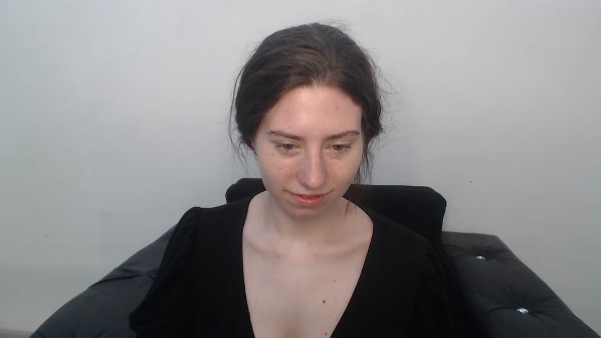 Gallery image thumbnail from Cranky_cherry's myfreecams stream on, 08/21/2023, 11:25 image 1 of 20
