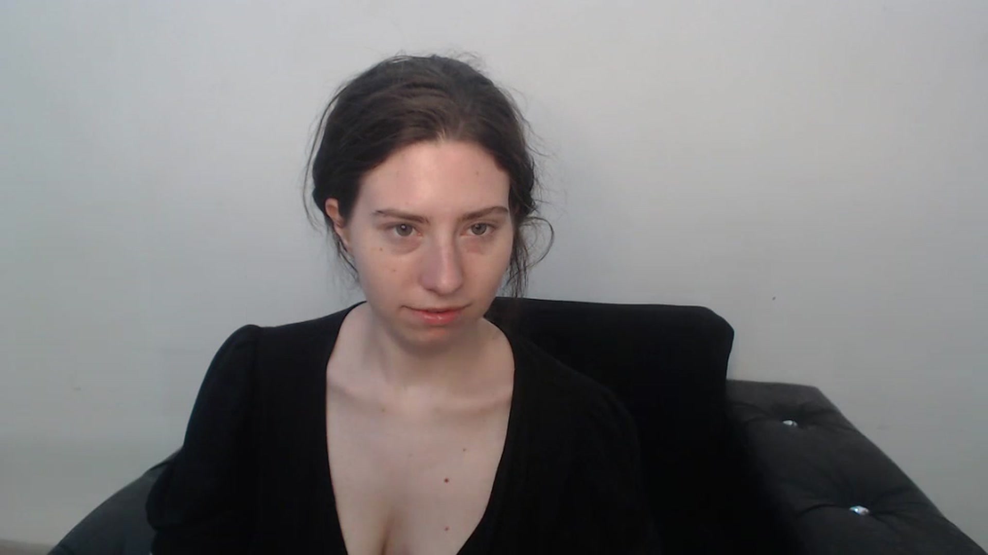 Gallery image thumbnail from Cranky_cherry's myfreecams stream on, 08/21/2023, 11:25 image 4 of 20