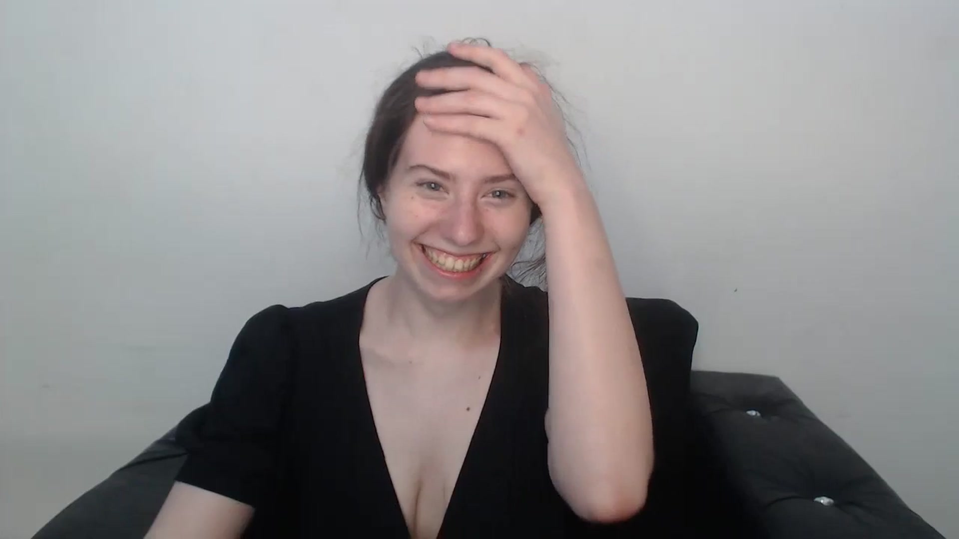 Gallery image thumbnail from Cranky_cherry's myfreecams stream on, 08/21/2023, 12:47 image 14 of 20
