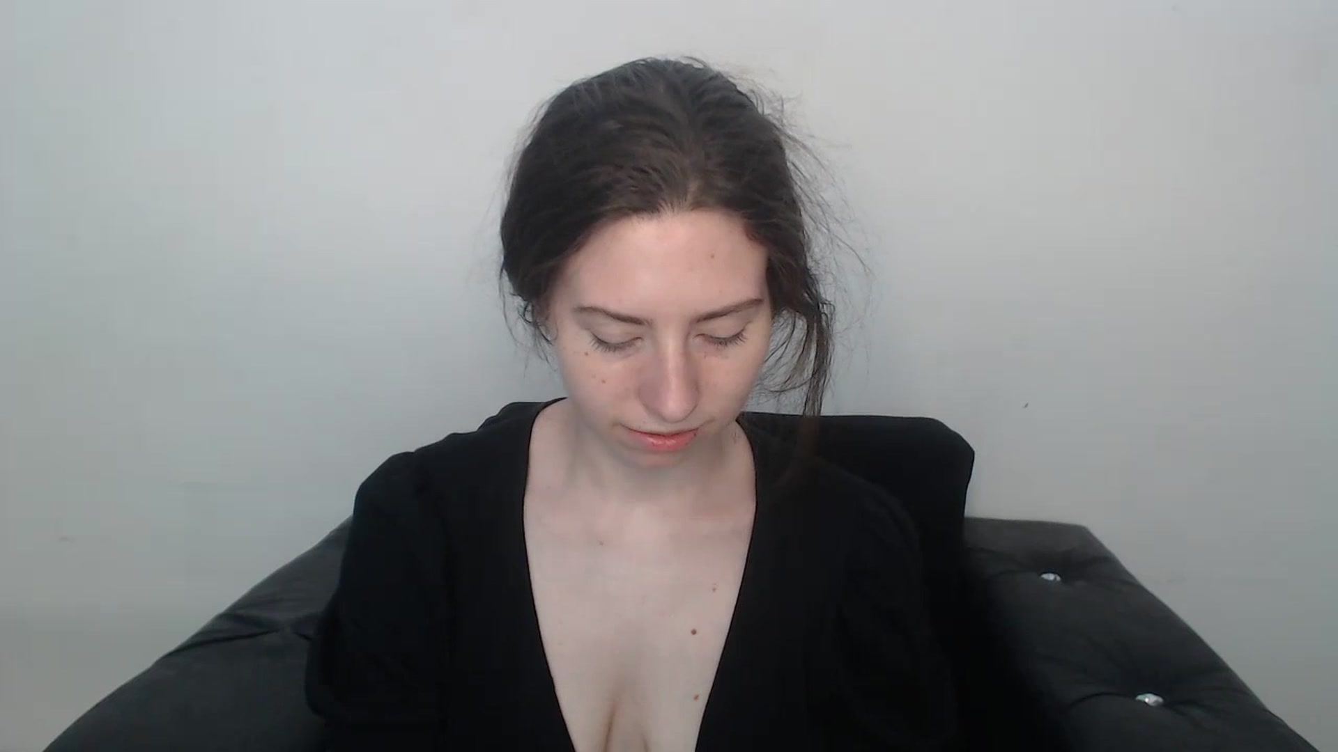 Gallery image thumbnail from Cranky_cherry's myfreecams stream on, 08/21/2023, 12:47 image 6 of 20
