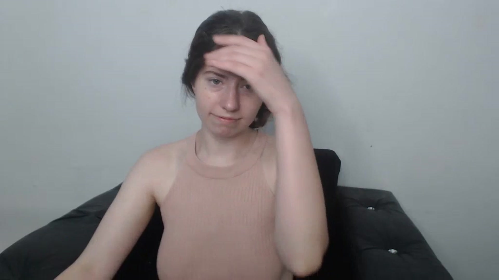 Gallery image thumbnail from Cranky_cherry's myfreecams stream on, 08/27/2023, 11:38 image 13 of 20