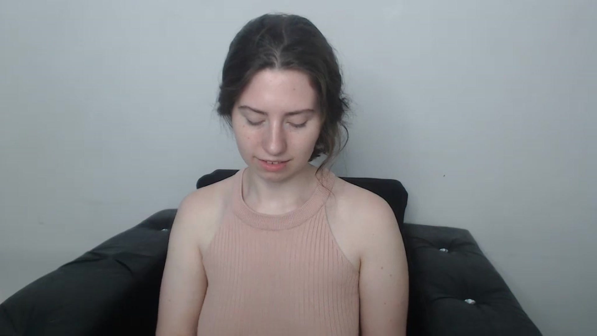 Gallery image thumbnail from Cranky_cherry's myfreecams stream on, 08/27/2023, 11:38 image 20 of 20