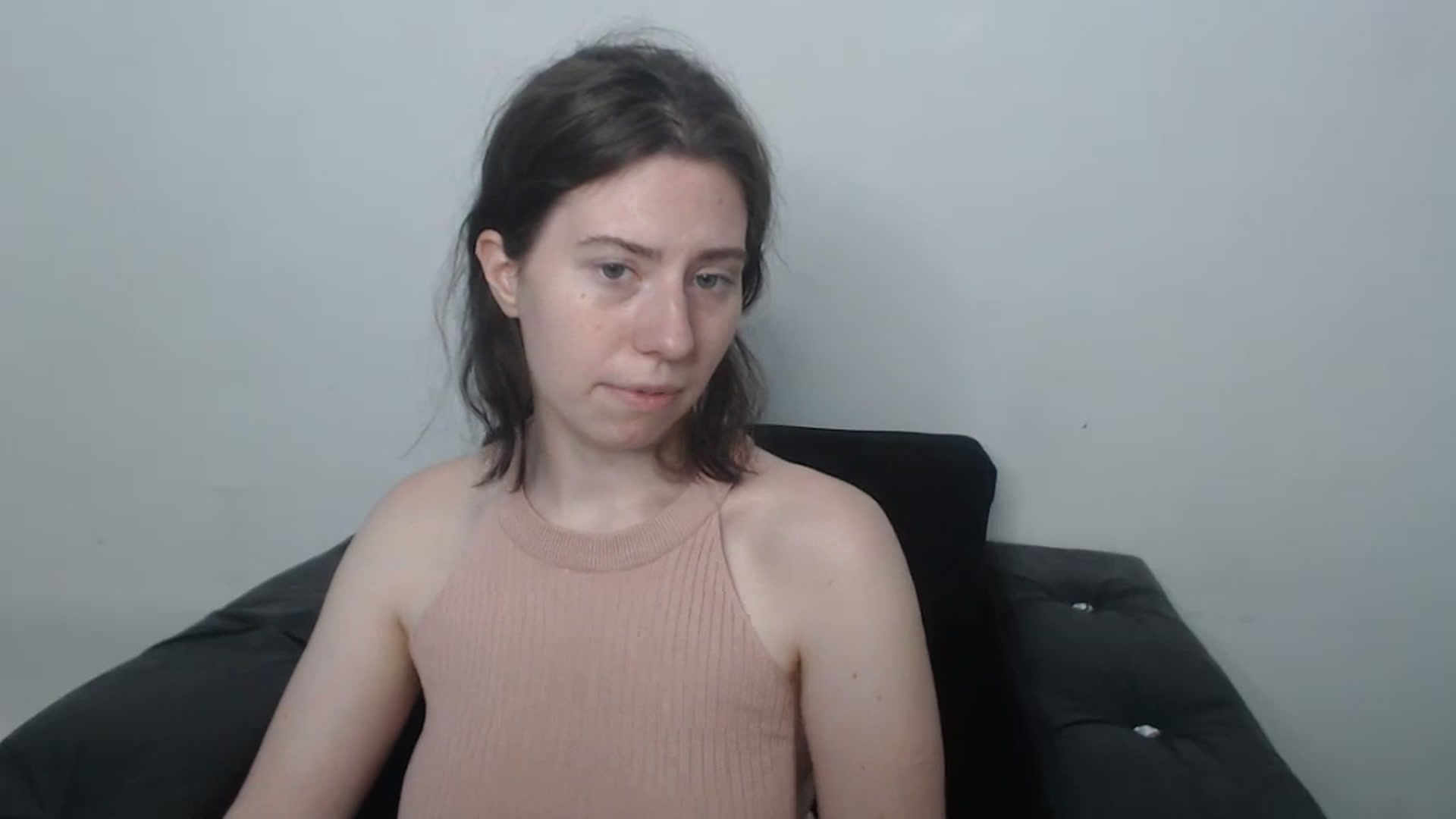 Gallery image thumbnail from Cranky_cherry's myfreecams stream on, 08/27/2023, 12:40 image 15 of 20