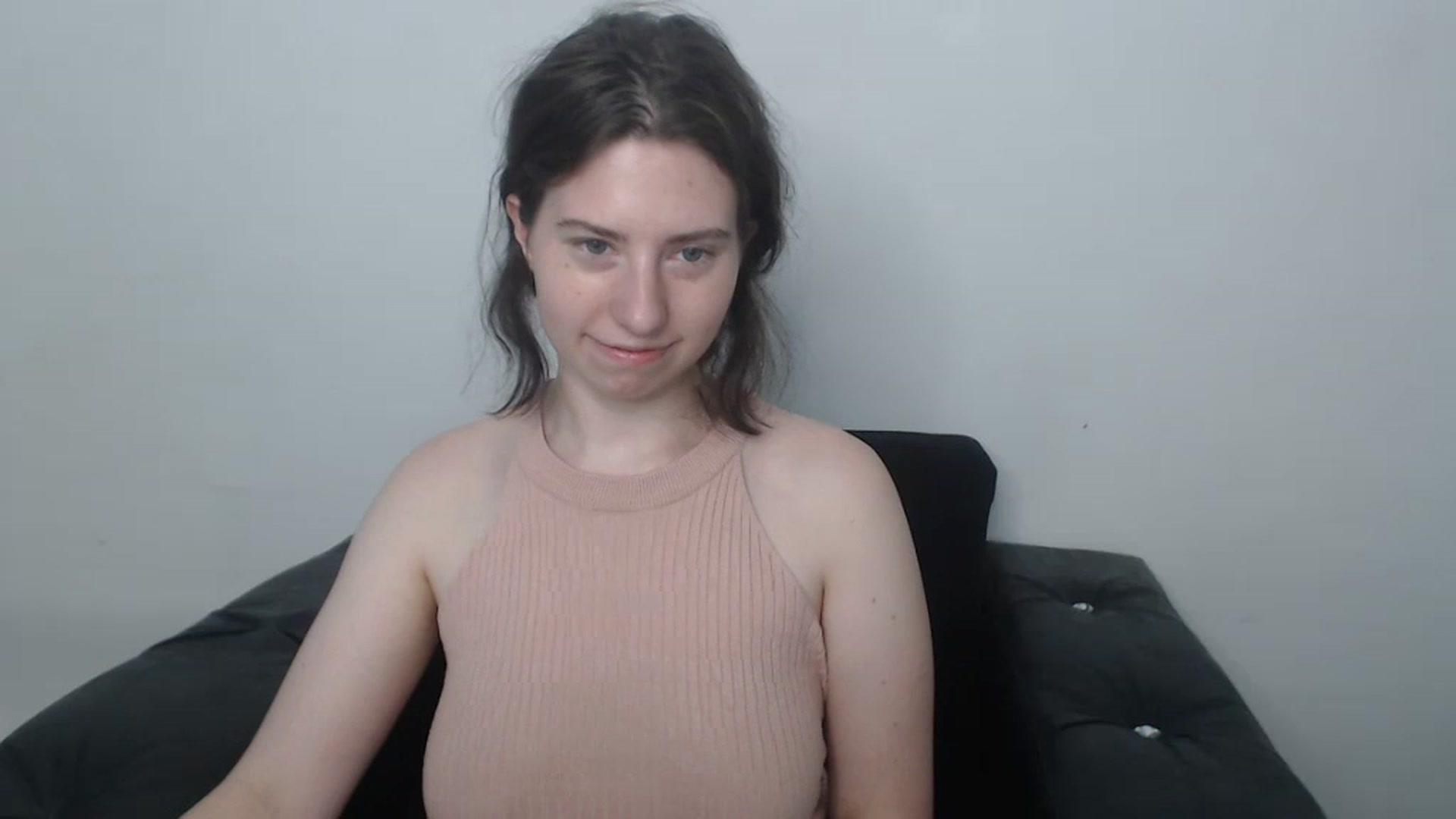 Gallery image thumbnail from Cranky_cherry's myfreecams stream on, 08/27/2023, 12:40 image 1 of 20
