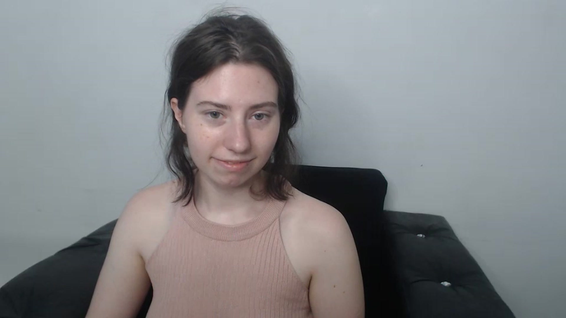 Gallery image thumbnail from Cranky_cherry's myfreecams stream on, 08/27/2023, 12:40 image 18 of 20