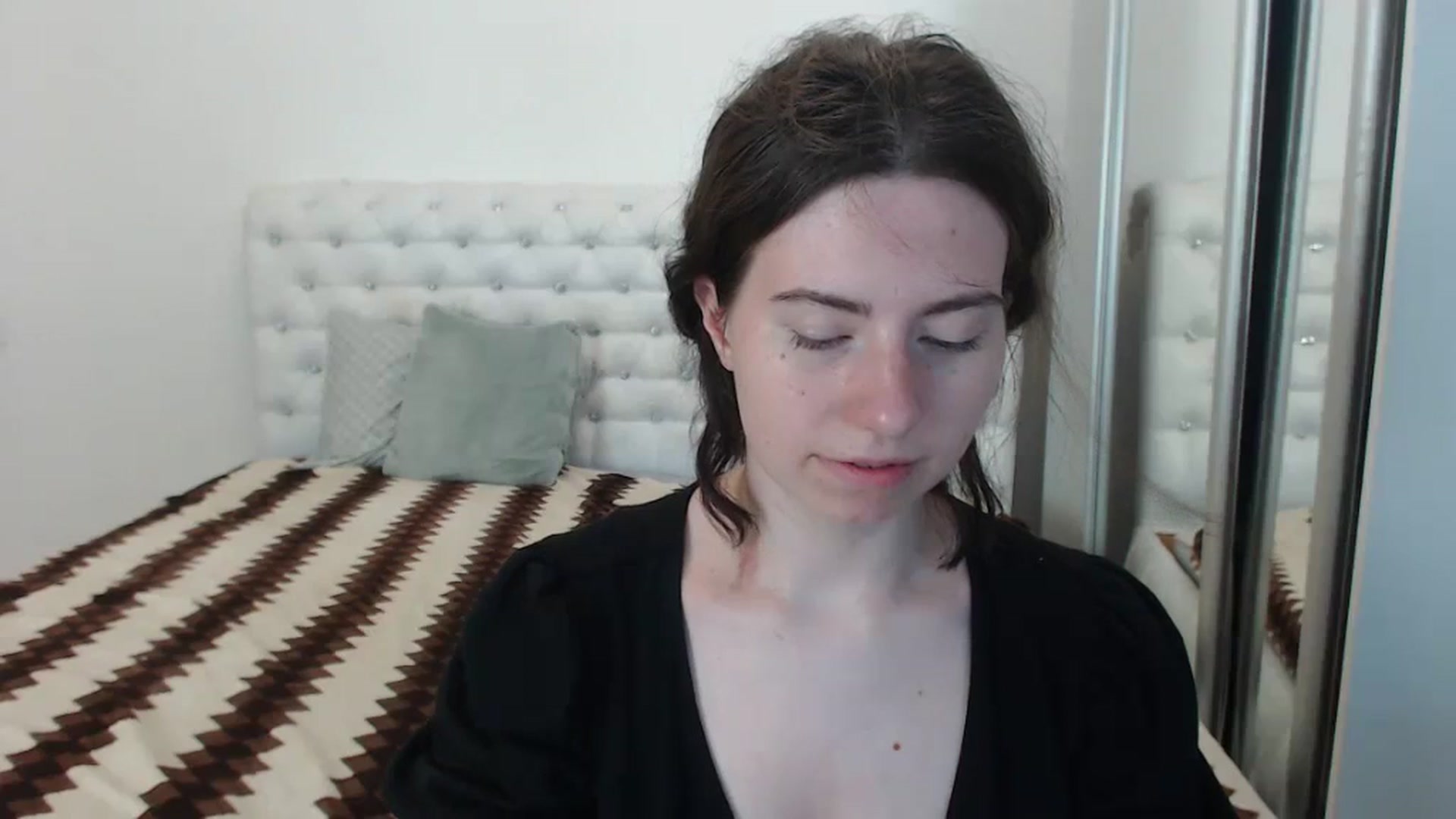 Gallery image thumbnail from Cranky_cherry's myfreecams stream on, 08/28/2023, 10:42 image 20 of 20