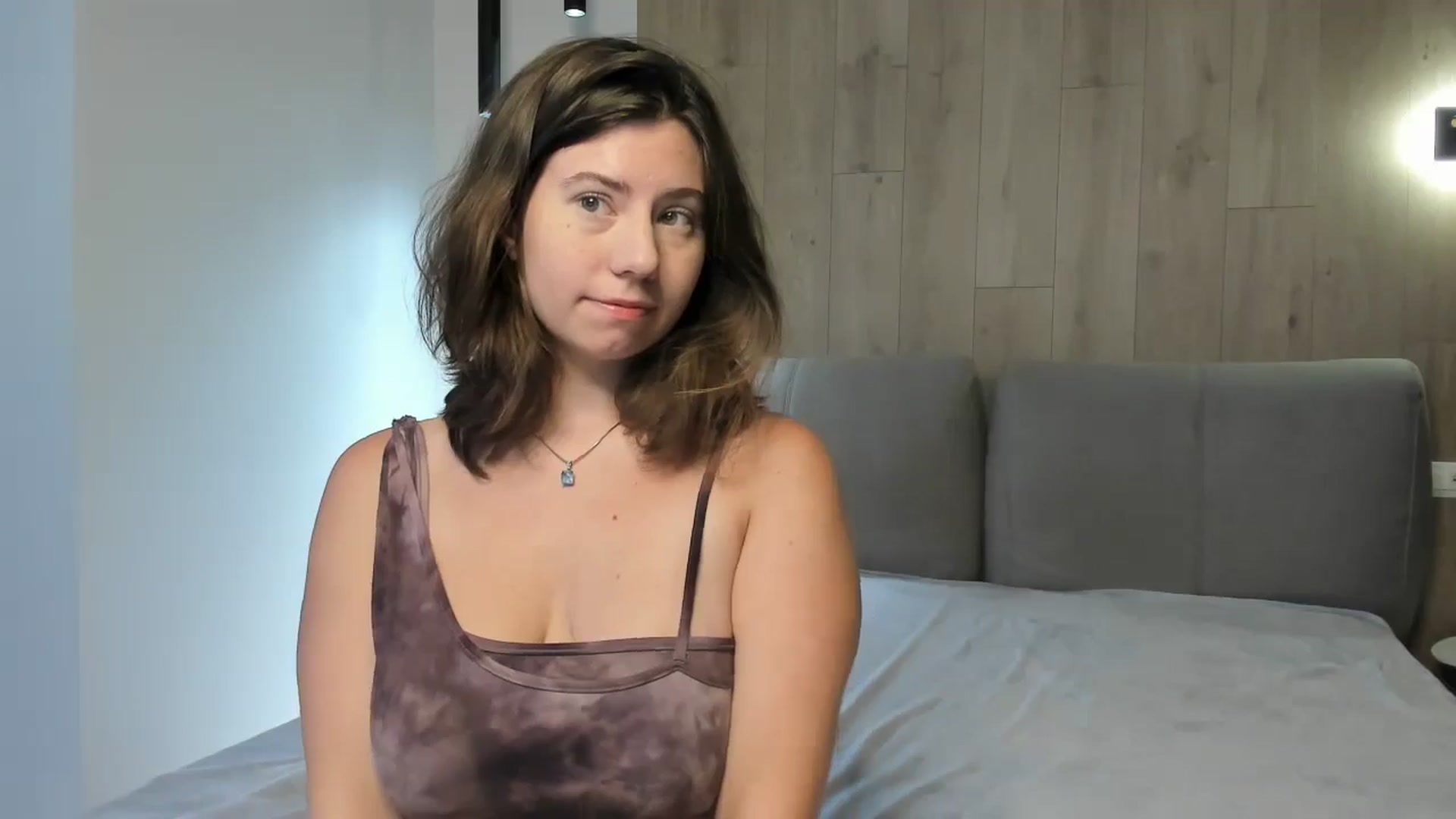 Gallery image thumbnail from Cranky_cherry's myfreecams stream on, 07/27/2024, 16:38 image 7 of 20