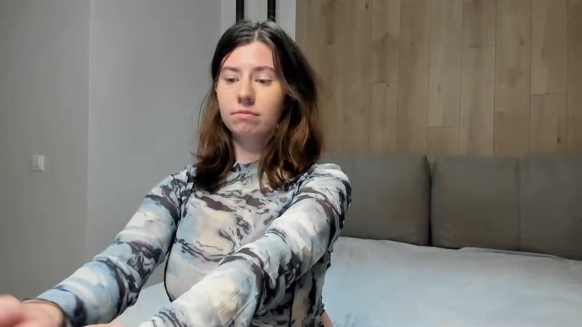 Gallery image thumbnail from Cranky_cherry's myfreecams stream on, 09/09/2024, 18:09 image 16 of 20