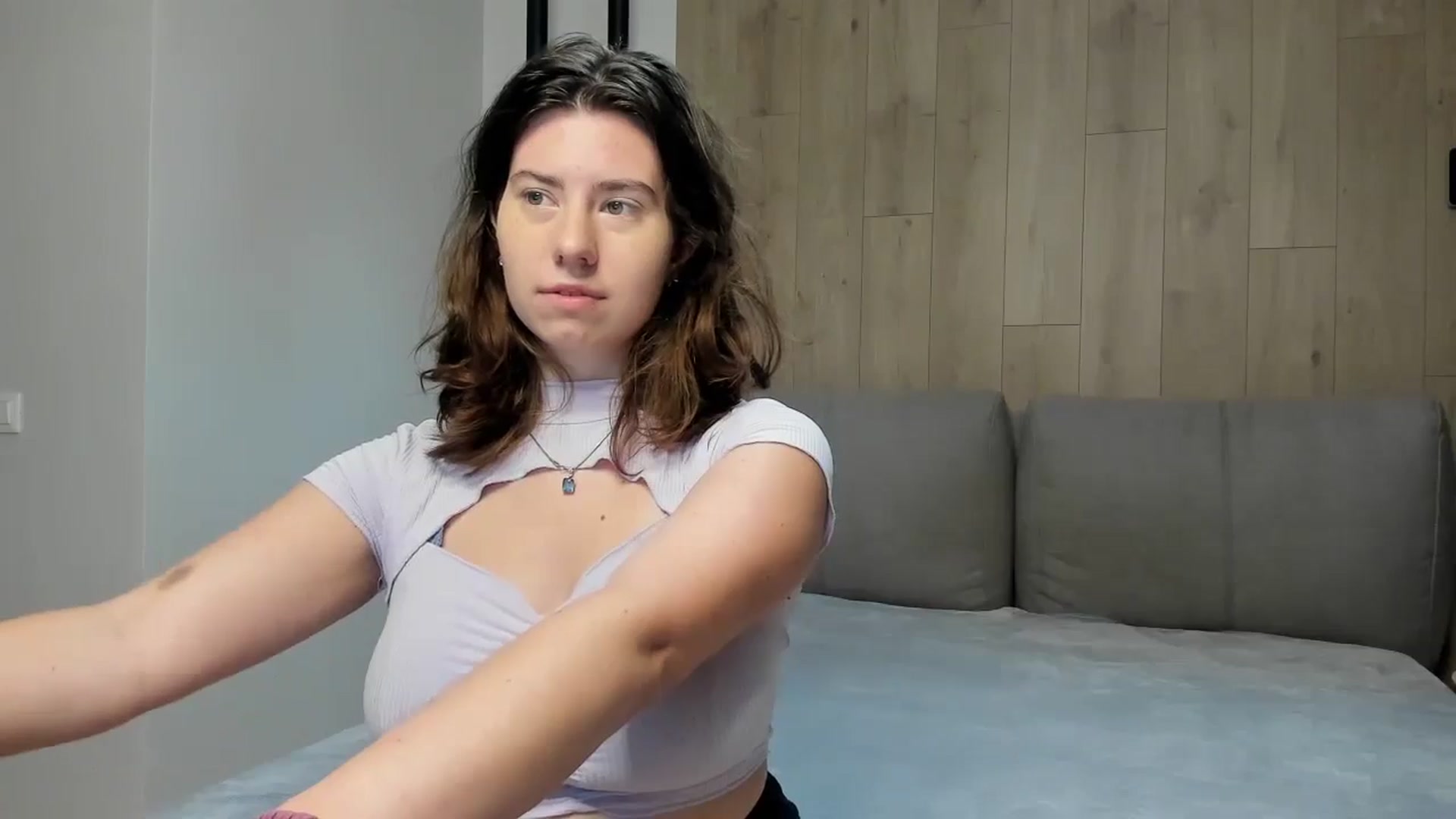 Gallery image thumbnail from Cranky_cherry's myfreecams stream on, 09/14/2024, 16:50 image 20 of 20