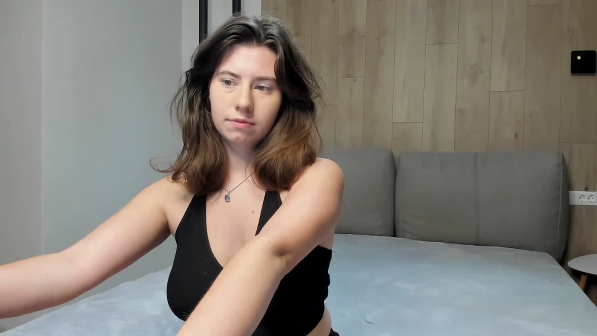 Gallery image thumbnail from Cranky_cherry's myfreecams stream on, 10/02/2024, 18:04 image 4 of 20