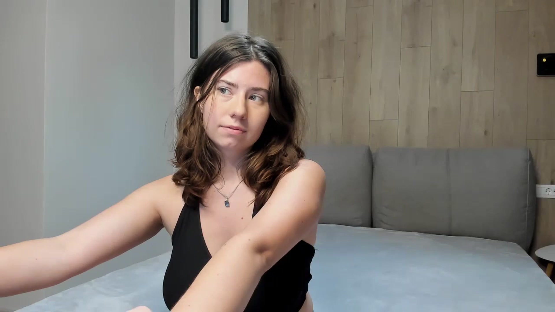 Gallery image thumbnail from Cranky_cherry's myfreecams stream on, 10/04/2024, 17:34 image 7 of 20