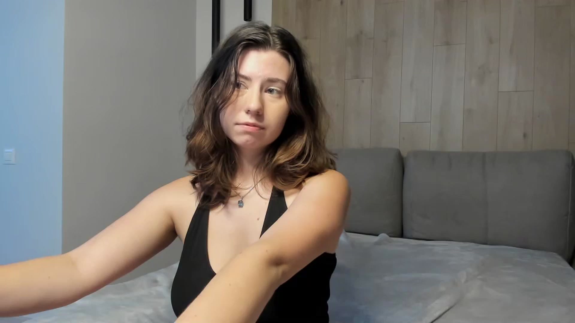 Gallery image thumbnail from Cranky_cherry's myfreecams stream on, 10/05/2024, 15:13 image 4 of 20