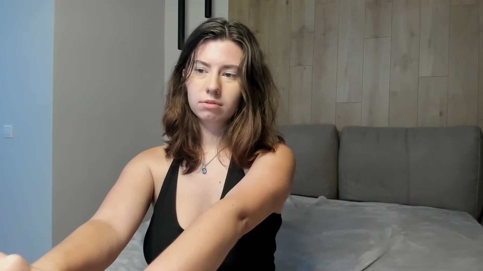 Gallery image thumbnail from Cranky_cherry's myfreecams stream on, 10/05/2024, 15:13 image 9 of 20