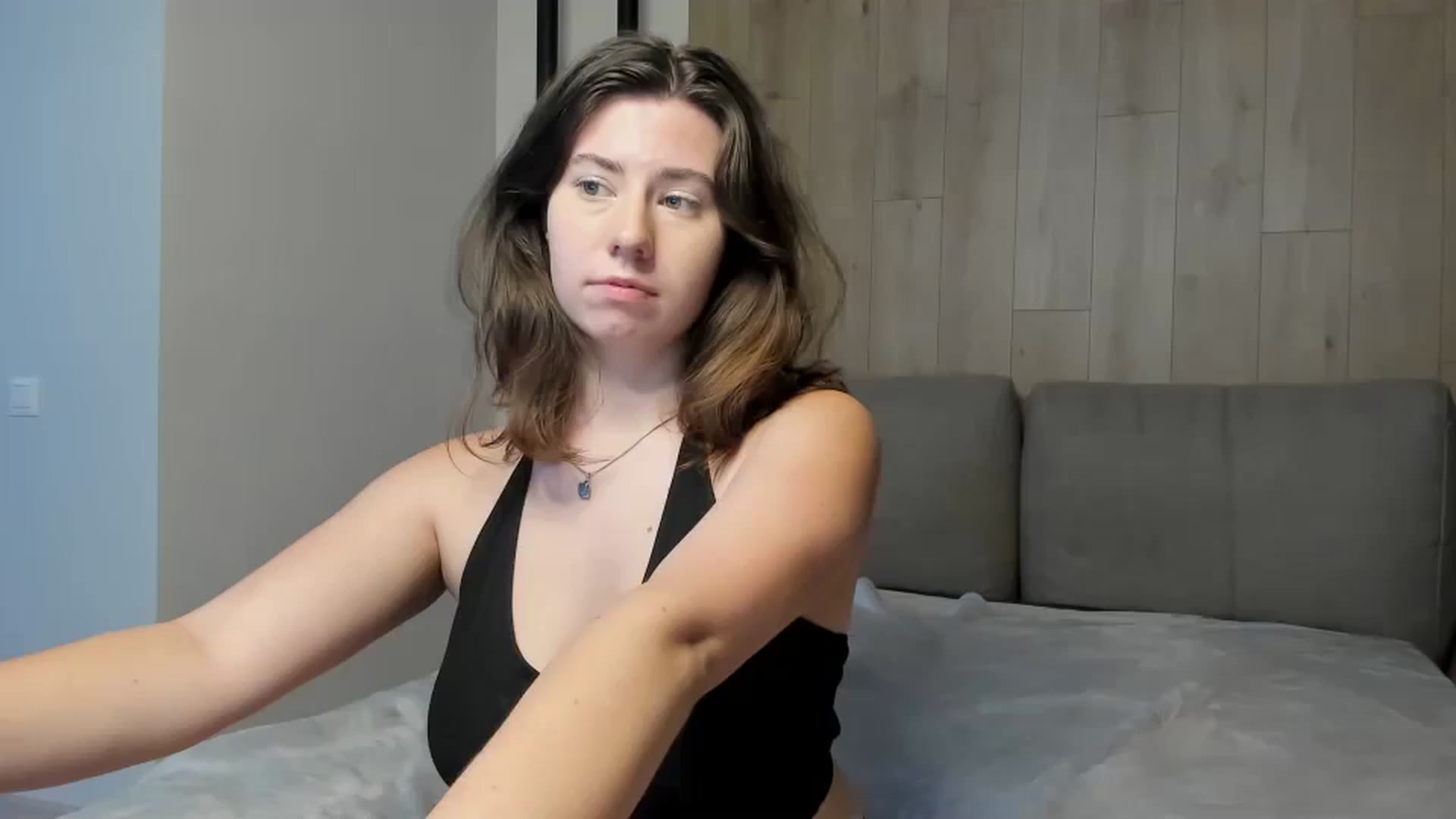 Gallery image thumbnail from Cranky_cherry's myfreecams stream on, 10/05/2024, 15:13 image 19 of 20
