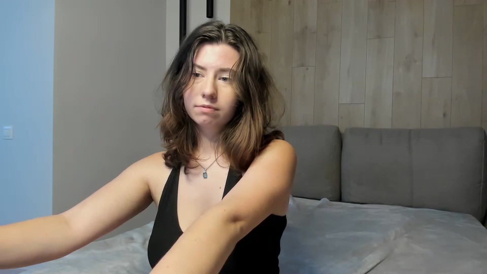 Gallery image thumbnail from Cranky_cherry's myfreecams stream on, 10/05/2024, 15:13 image 3 of 20