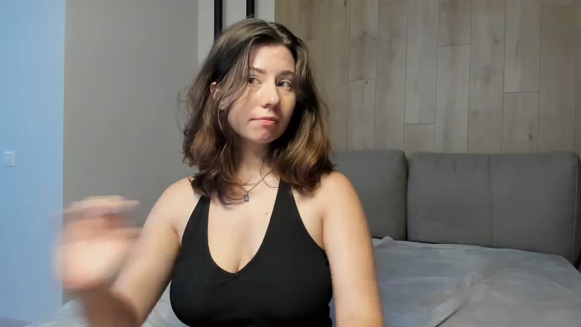 Gallery image thumbnail from Cranky_cherry's myfreecams stream on, 10/05/2024, 15:13 image 2 of 20
