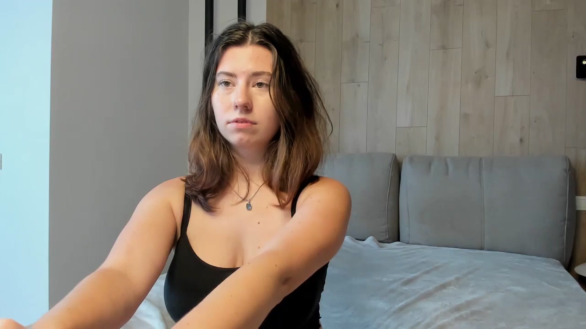 Gallery image thumbnail from Cranky_cherry's myfreecams stream on, 10/06/2024, 11:42 image 12 of 20