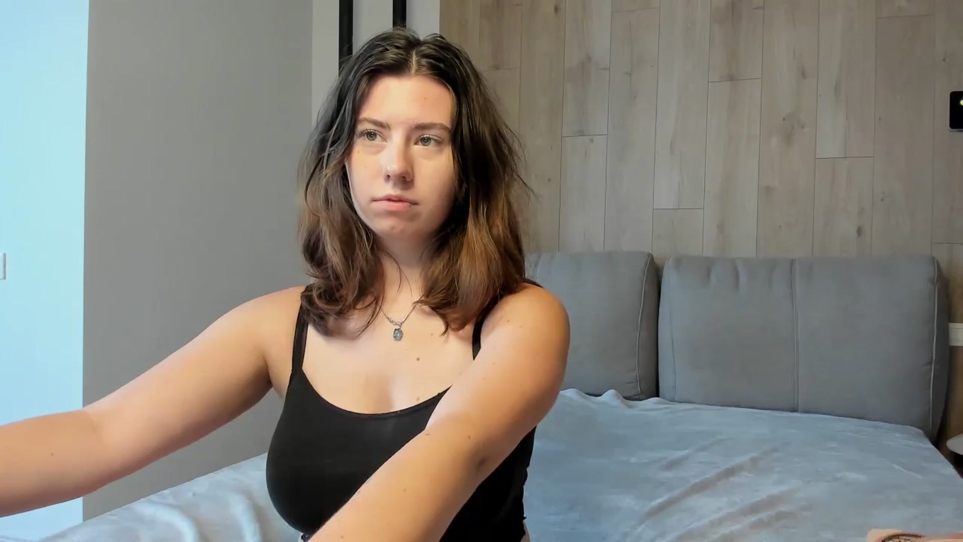 Gallery image thumbnail from Cranky_cherry's myfreecams stream on, 10/06/2024, 11:42 image 4 of 20