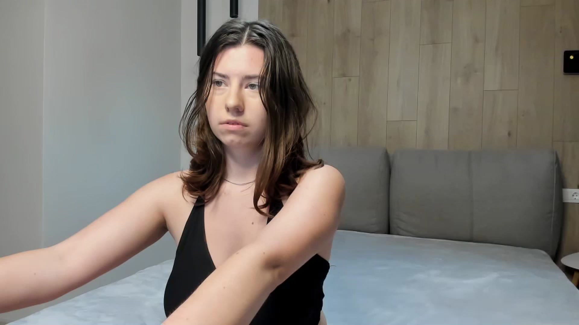 Gallery image thumbnail from Cranky_cherry's myfreecams stream on, 10/07/2024, 17:12 image 1 of 20