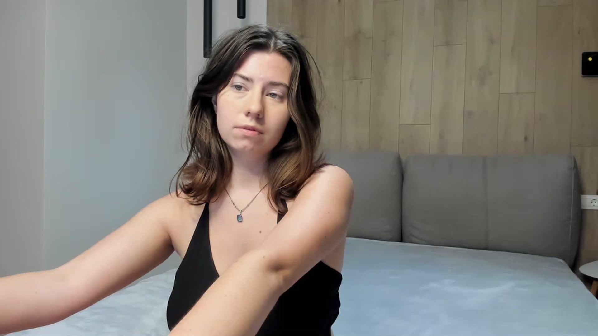 Gallery image thumbnail from Cranky_cherry's myfreecams stream on, 10/07/2024, 17:12 image 10 of 20