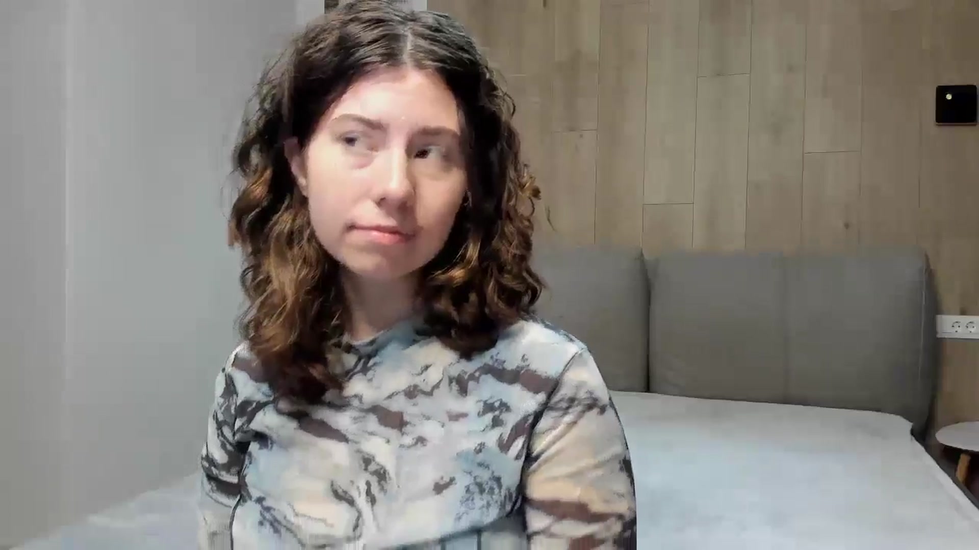 Gallery image thumbnail from Cranky_cherry's myfreecams stream on, 10/27/2024, 16:59 image 16 of 20