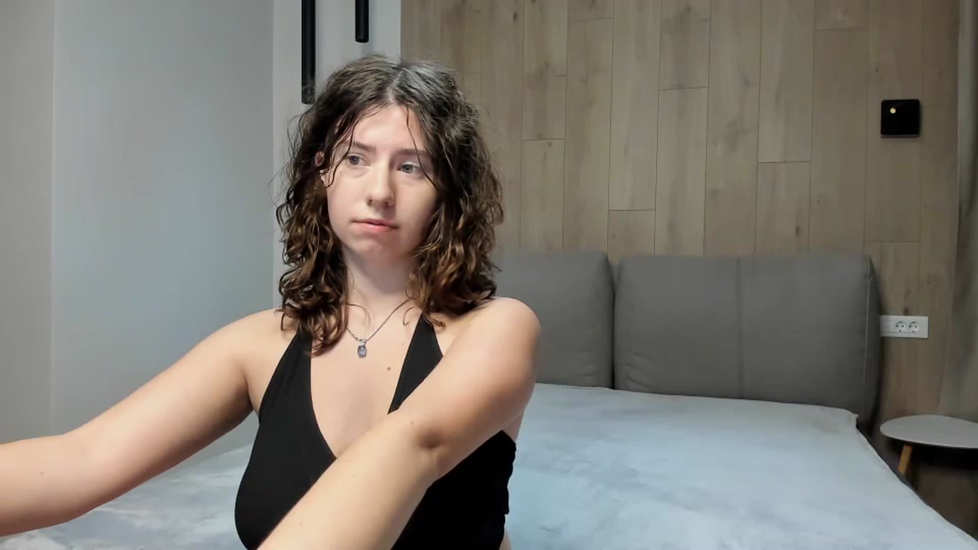 Gallery image thumbnail from Cranky_cherry's myfreecams stream on, 11/01/2024, 17:54 image 14 of 20