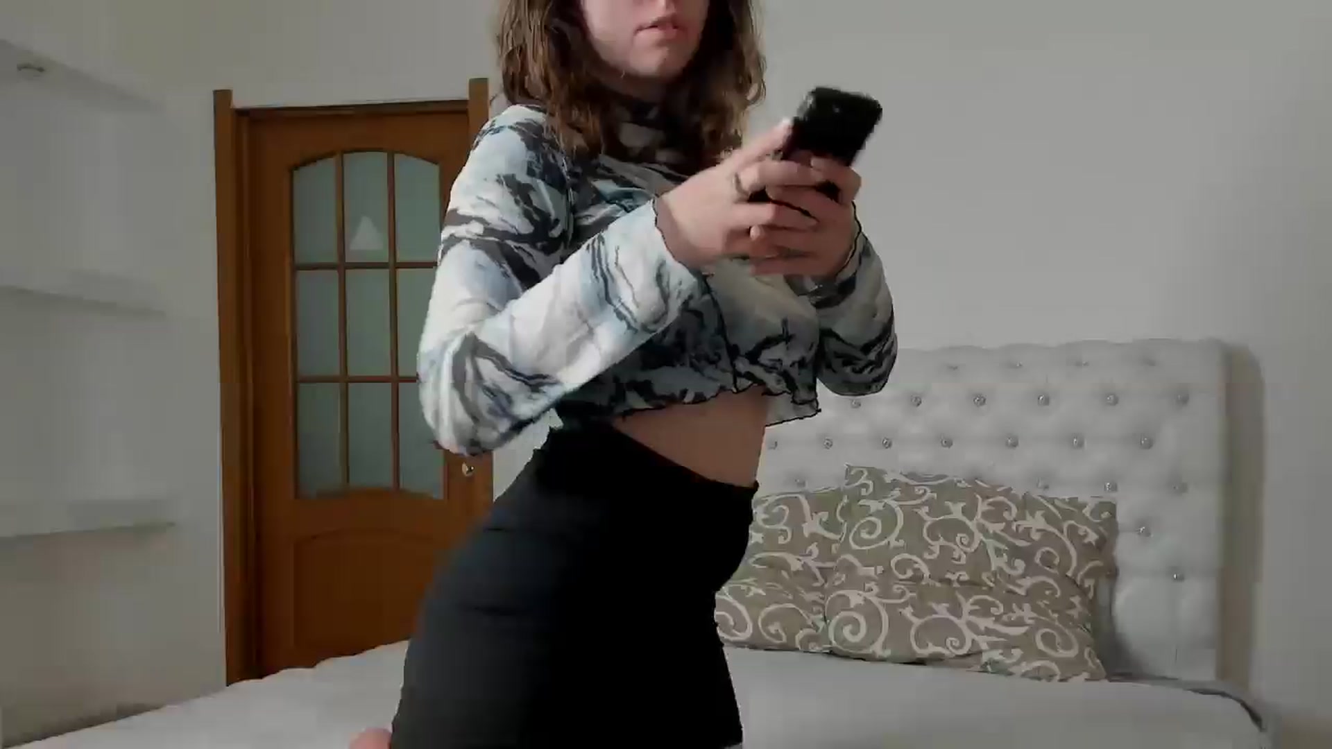 Gallery image thumbnail from Cranky_cherry's myfreecams stream on, 12/15/2024, 11:48 image 16 of 20