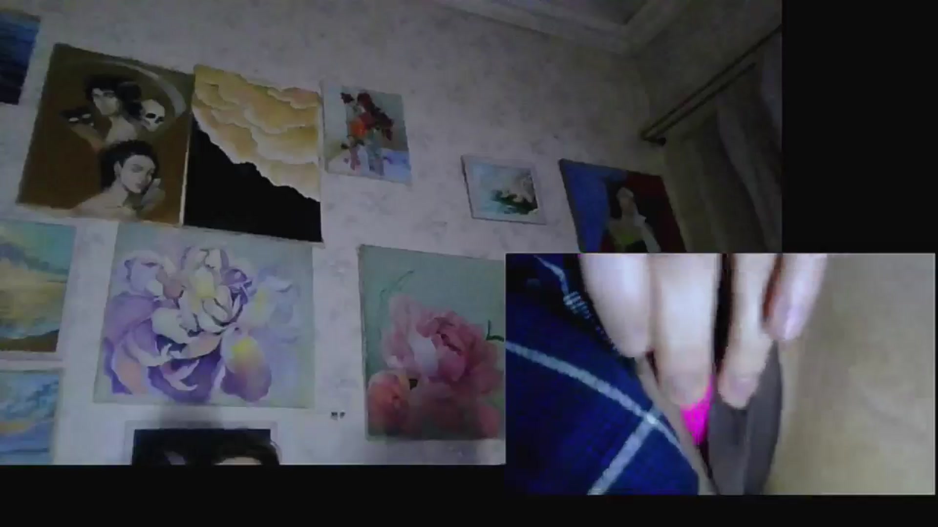 Gallery image thumbnail from CrazyArtis's myfreecams stream on, 12/17/2025, 15:58 image 13 of 20